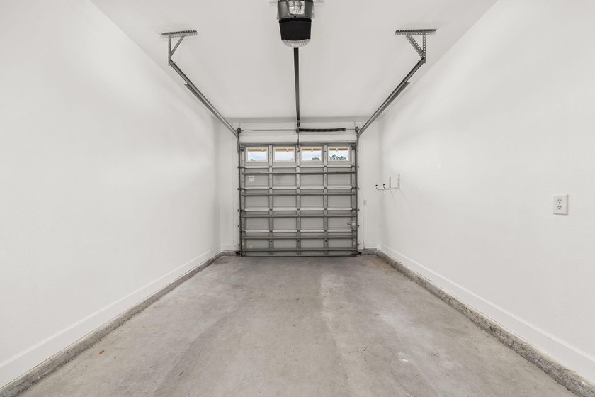 Arguably the most updated unit in South Haven! Skip the costly - photo 29