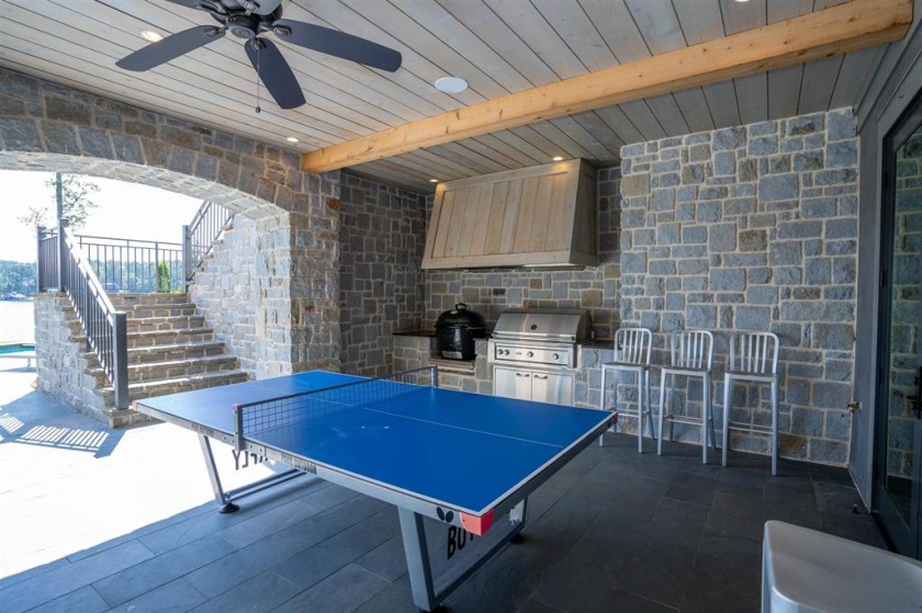 Exceptional Lakefront Home with Breathtaking Views. Under Contrac - photo 25
