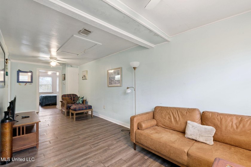 Classic elevated coastal cottages at 10450 MS 603 in Bay St - photo 30