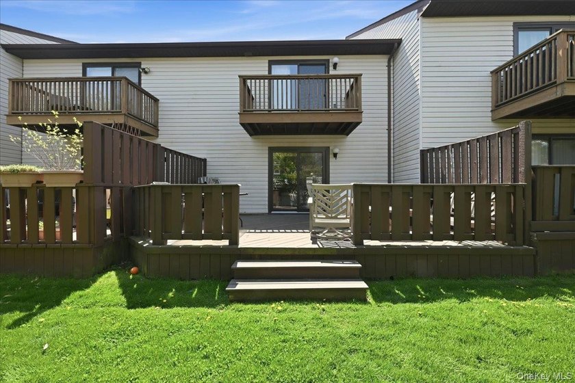 Welcome to resort-style living in the highly sought-after gated - photo 21