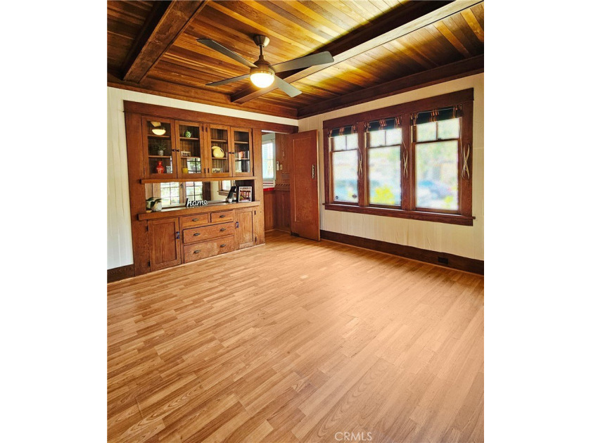 One of a Kind! Wood shingled Craftsman Bungalow located on a - photo 10