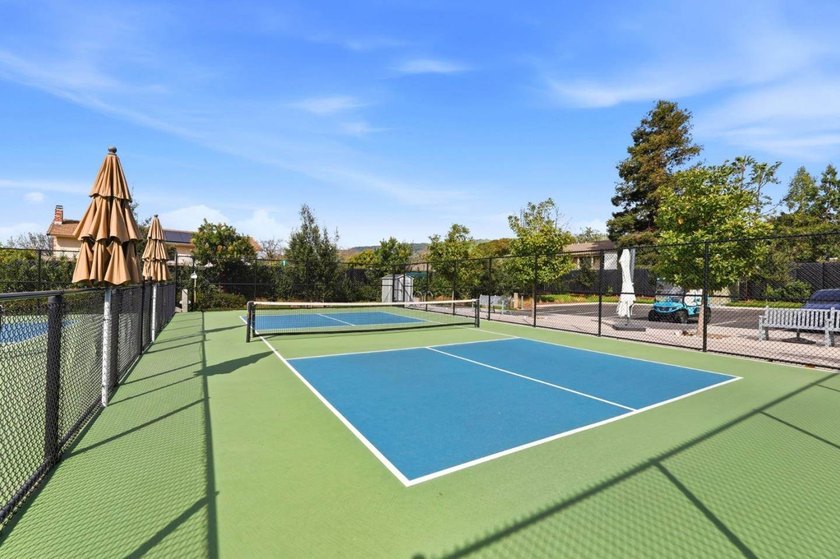 PRICE REDUCED!! Welcome to this beautifully updated 2-Bdrm / 2 - photo 36