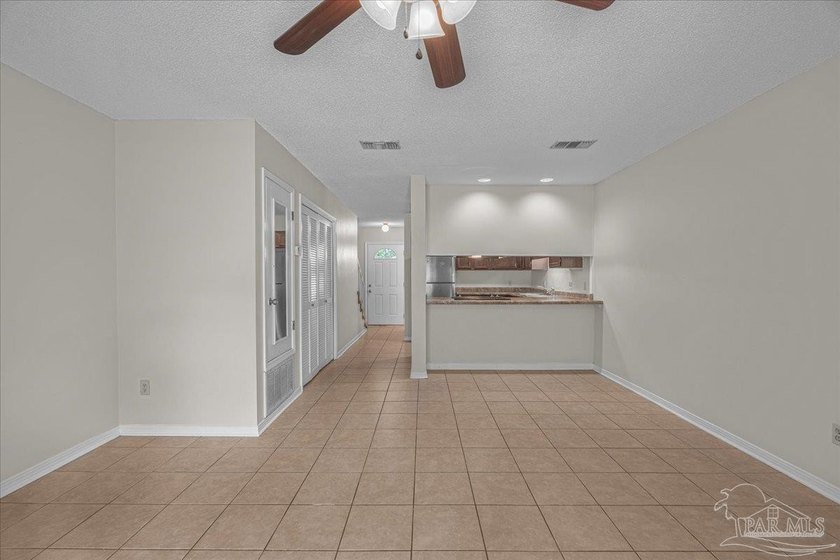 Immaculate, affordable, move-in ready, and meticulously - photo 22