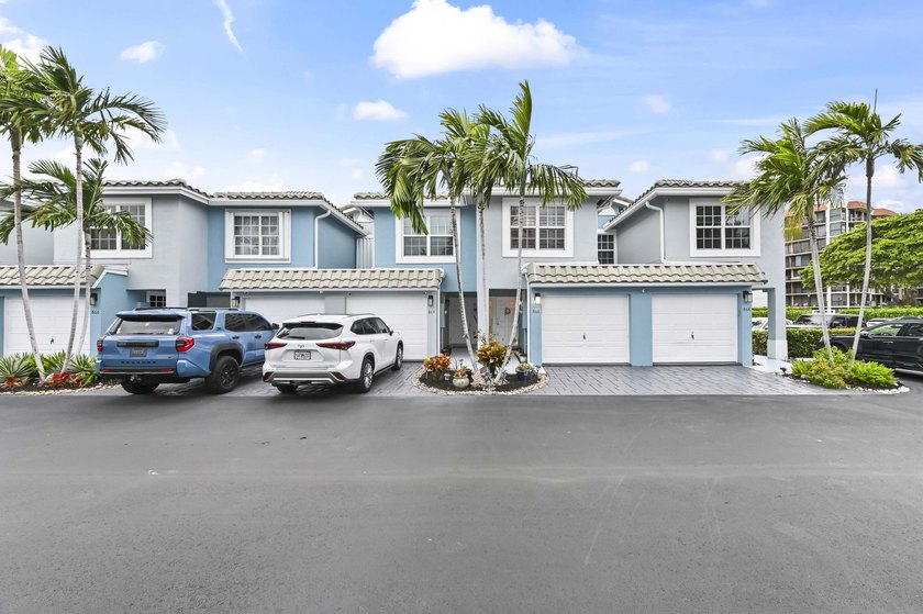 Welcome home to this beautifully remodeled 3-bedroom, 2.5-bath - photo 2