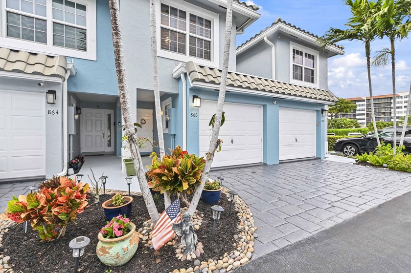 Welcome home to this beautifully remodeled 3-bedroom, 2.5-bath - photo 7