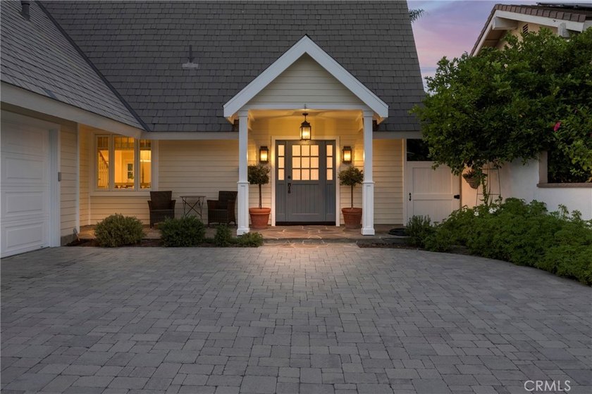 Welcome to 9601 Dumbreck Drive, a beautifully updated Granada - photo 6