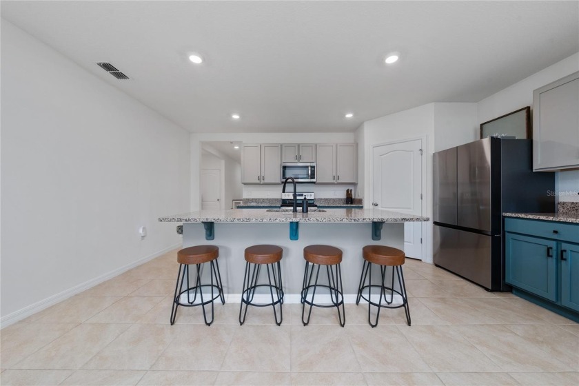 Under contract-accepting backup offers. NEW PRICE! MOTIVATED - photo 12