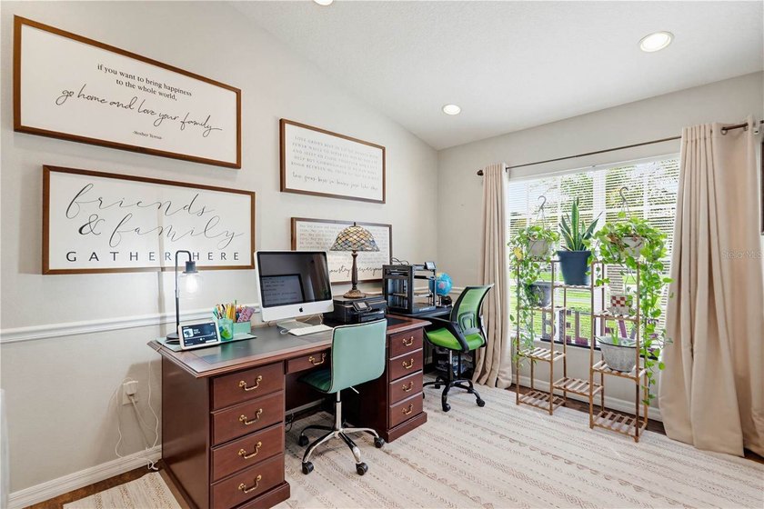 Enjoy the Florida lifestyle in this spacious and beautifully - photo 13