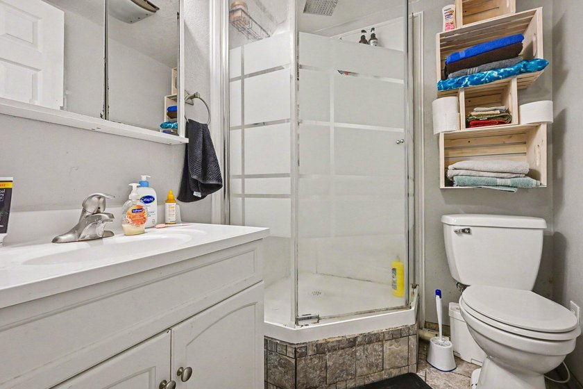 Nestled on 2 beautiful acres, this spacious ranch offers the - photo 17