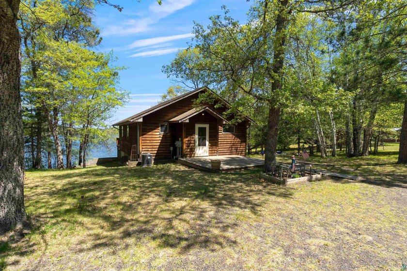 Experience the lake life you've been dreaming of on beautiful - photo 26