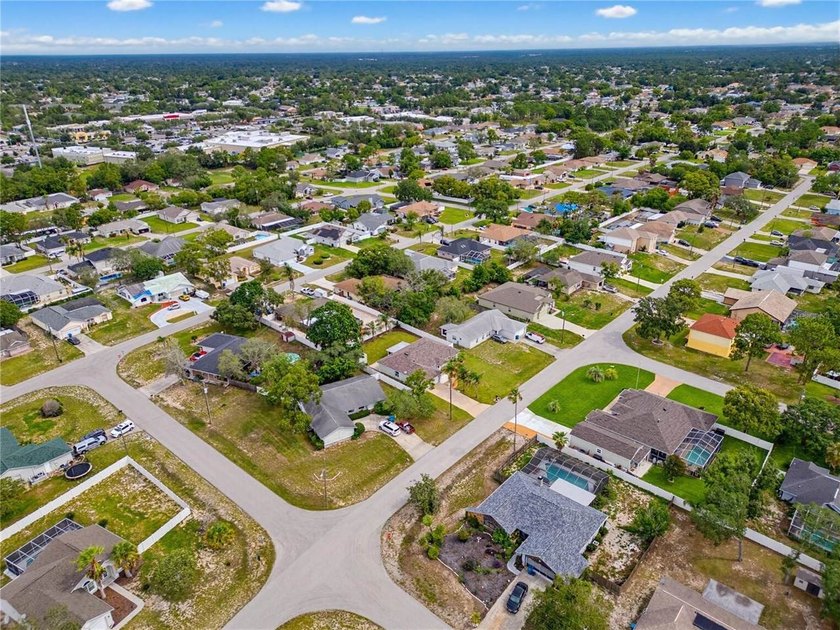 Enjoy the Florida lifestyle in this spacious and beautifully - photo 41