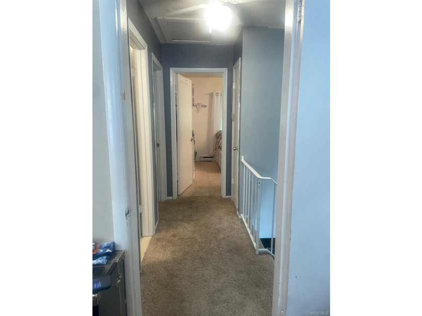 Beautiful Chelsea Cove End Unit with Wooded Privacy! Welcome - photo 12