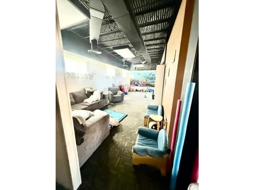 Don't miss this exceptional investment opportunity in the heart - photo 36