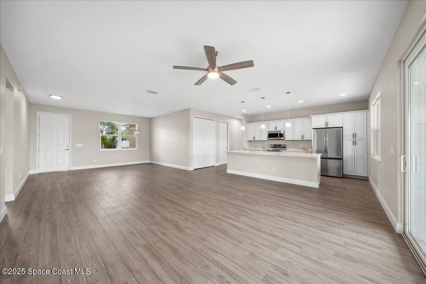 Experience effortless Florida living in this brand-new, move-in - photo 11