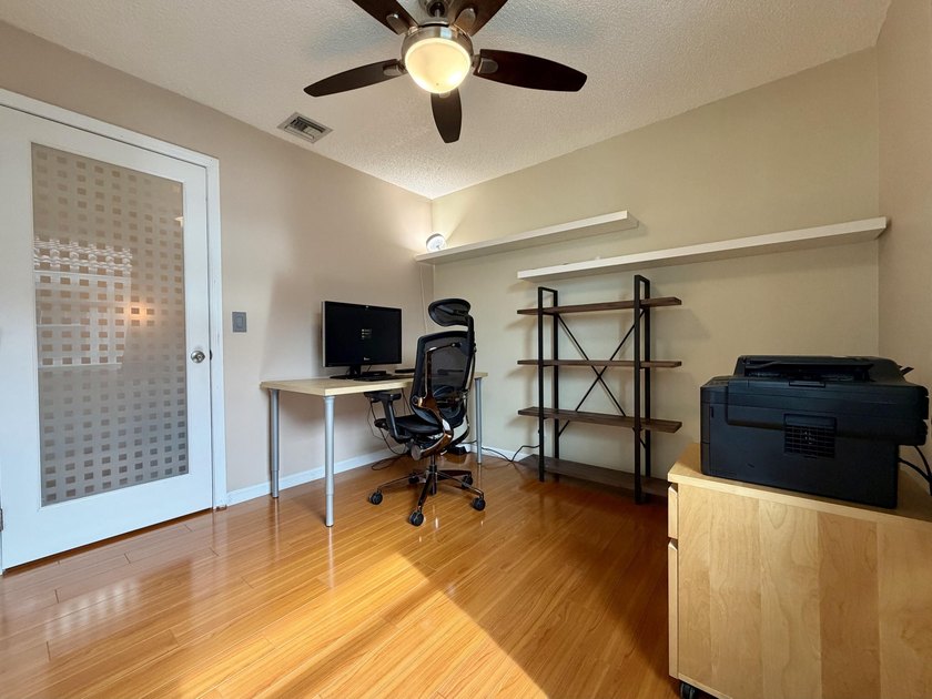 Welcome home to luxury and peace of mind in a highly - photo 24