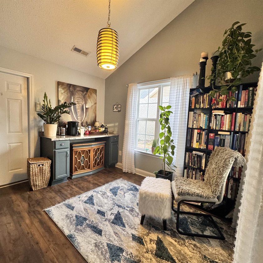 Rare Gem!!!!! This stunning, well-maintained corner home is - photo 36
