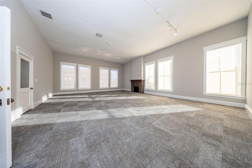 PRICED BELOW APPRAISAL! Don't miss this rare opportunity to own - photo 37