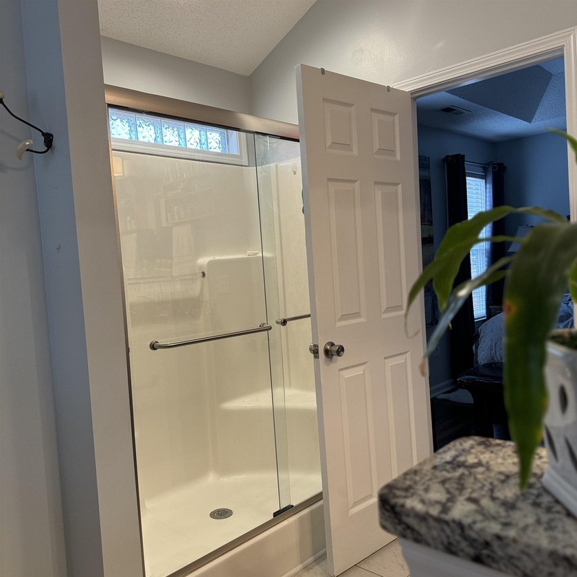 Rare Gem!!!!! This stunning, well-maintained corner home is - photo 44