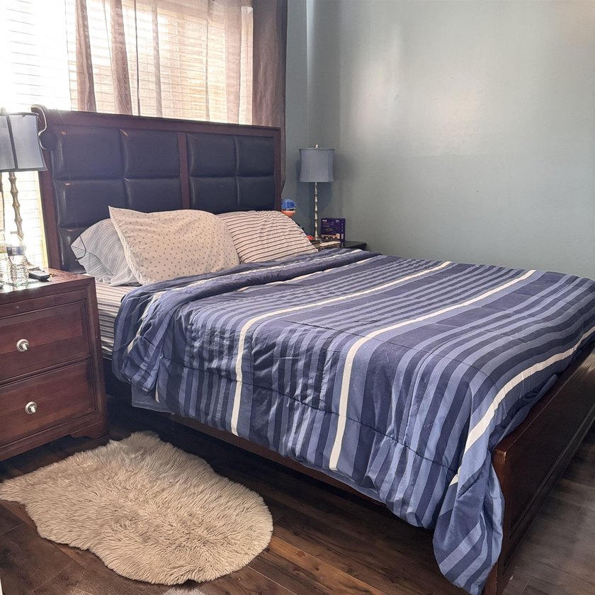 Rare Gem!!!!! This stunning, well-maintained corner home is - photo 47