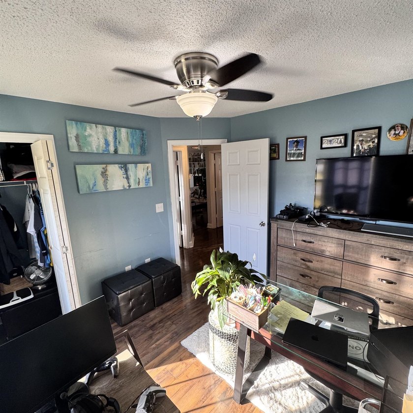 Rare Gem!!!!! This stunning, well-maintained corner home is - photo 52