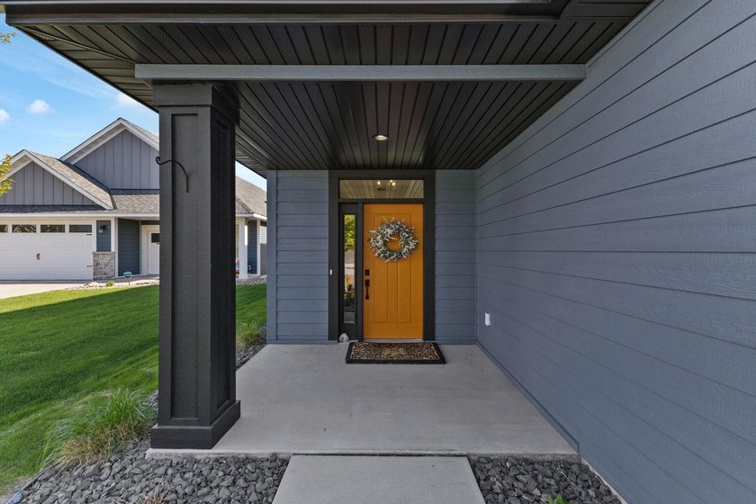 Better than new construction now available. This 3-bedroom - photo 2