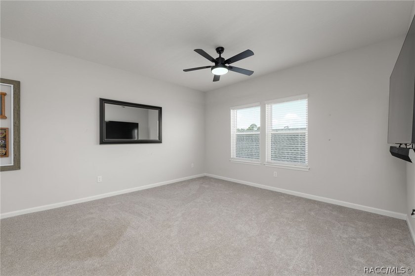 Make sure to check out the Virtual Tour for a 3D Model w/ - photo 18