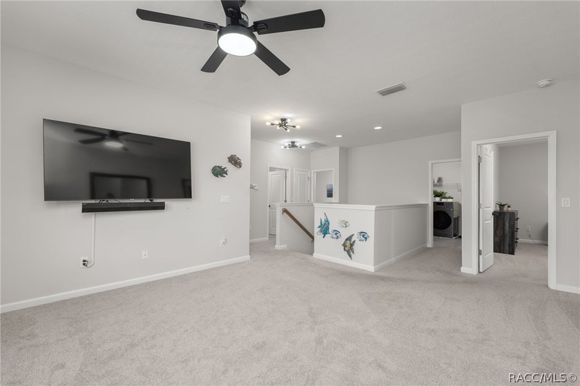Make sure to check out the Virtual Tour for a 3D Model w/ - photo 19