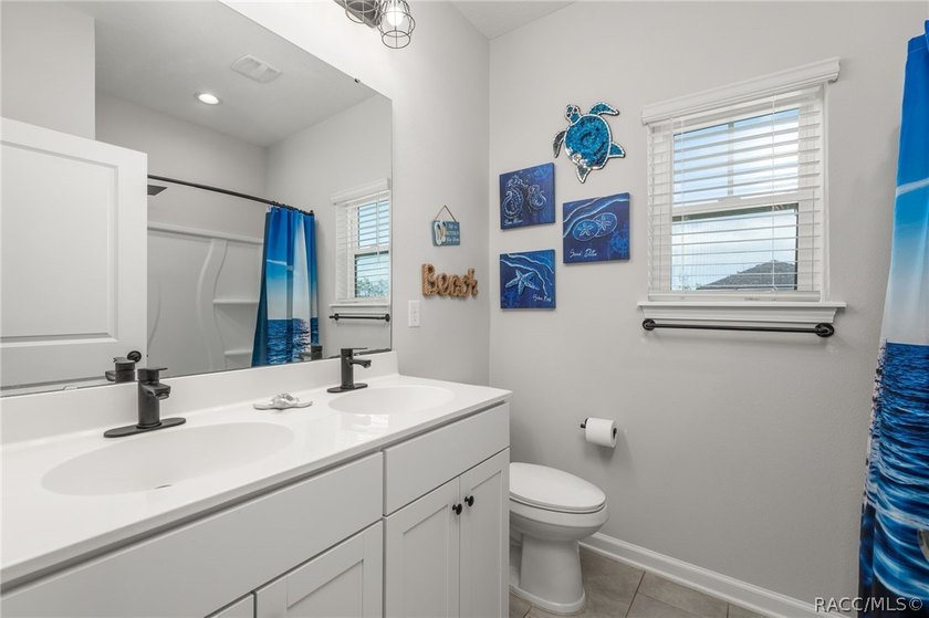 Make sure to check out the Virtual Tour for a 3D Model w/ - photo 26