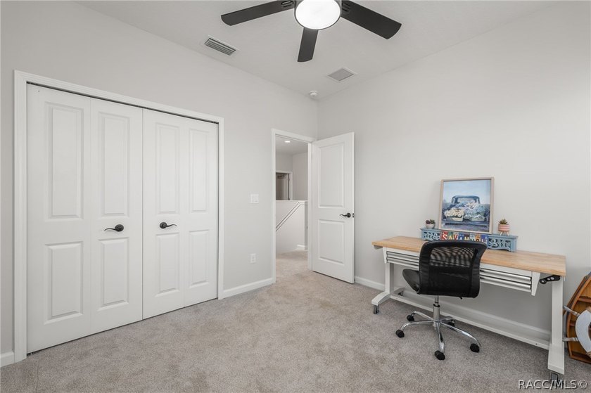 Make sure to check out the Virtual Tour for a 3D Model w/ - photo 30