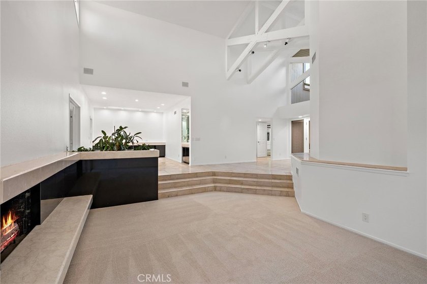 Welcome to 21 Montpellier, an exceptional 2,700sq ft - photo 9