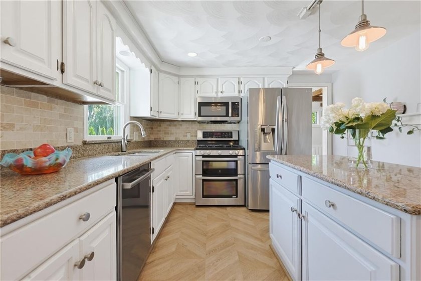 A new lifestyle awaits you at 46 Netop Drive located along - photo 11