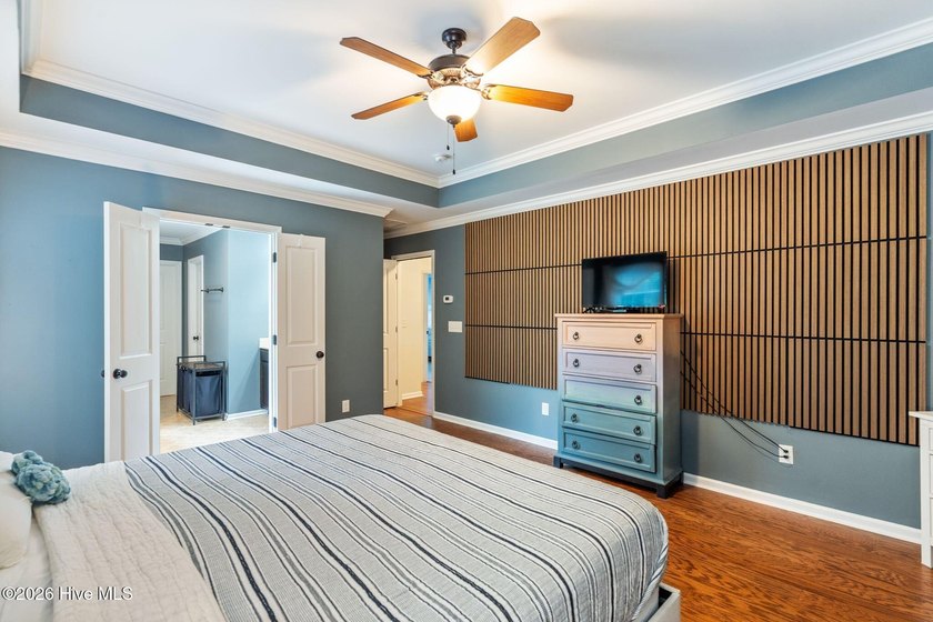 Welcome to this beautifully maintained home, perfectly situated - photo 42