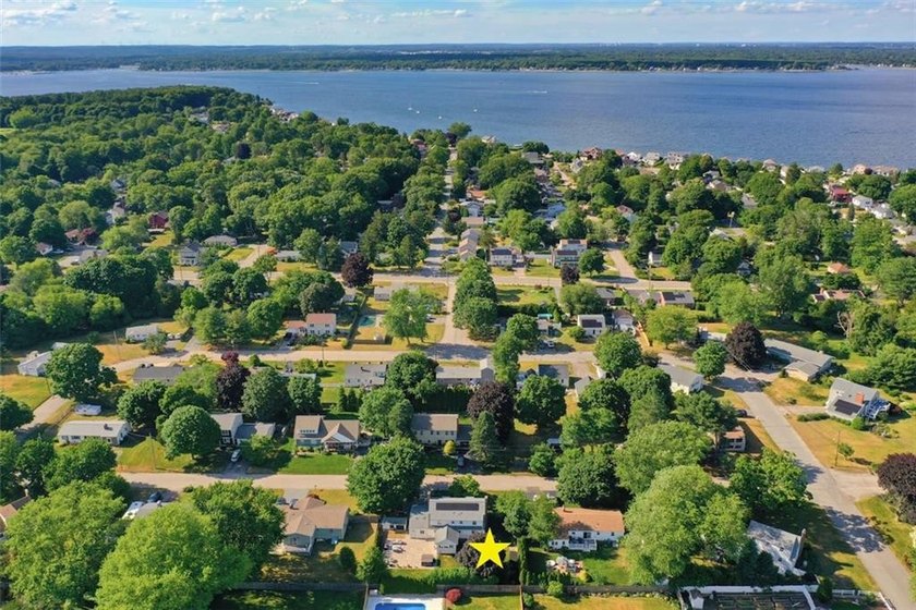A new lifestyle awaits you at 46 Netop Drive located along - photo 49