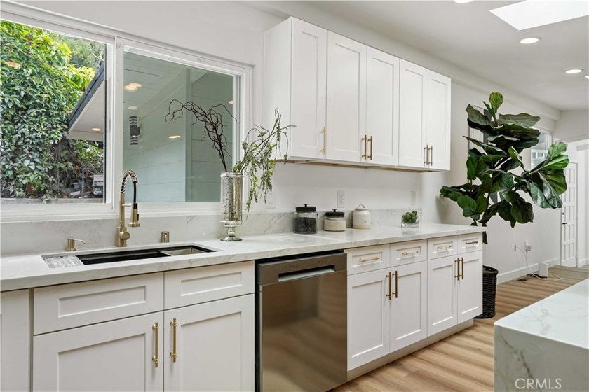945 Park - photo 12