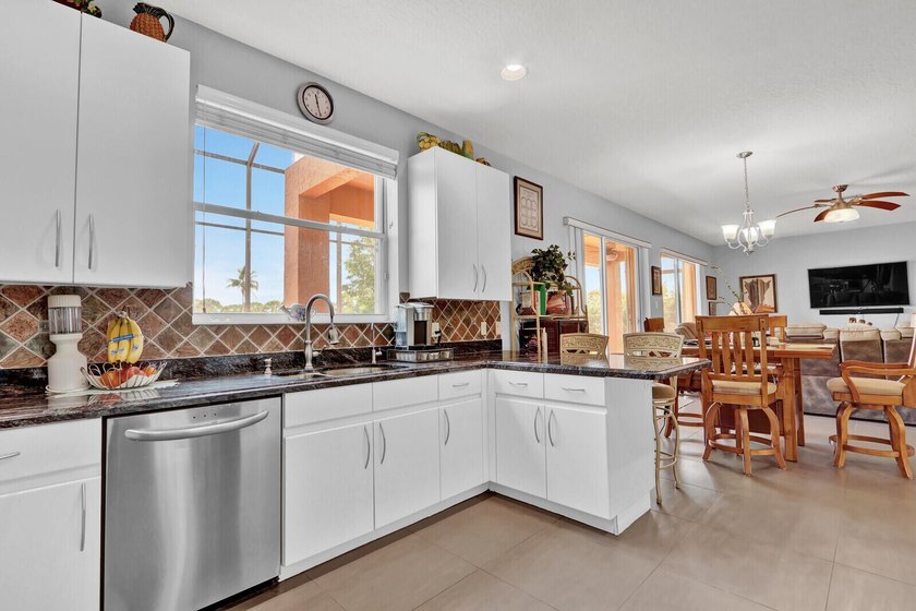 Discover this stunning two-story single-family residence in - photo 12