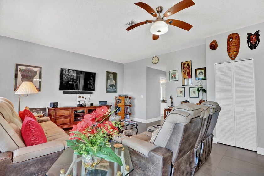 Discover this stunning two-story single-family residence in - photo 16