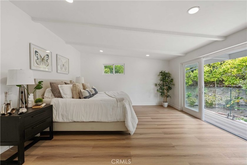 945 Park - photo 18