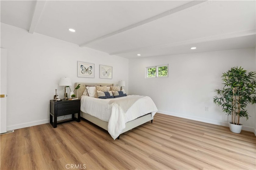 945 Park - photo 19