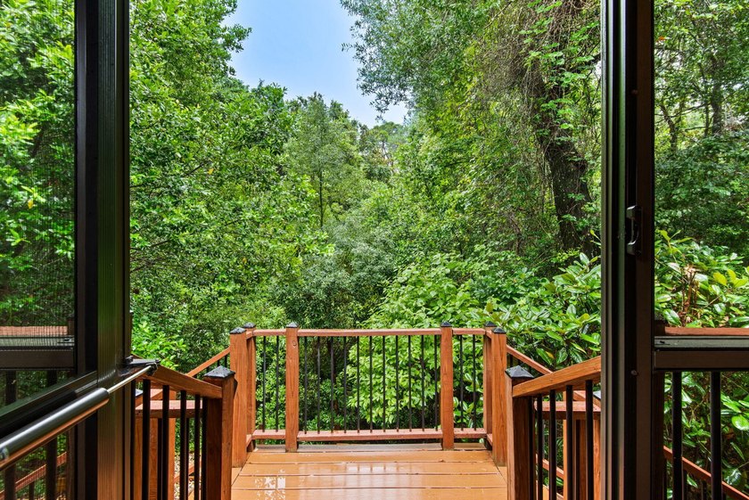 Welcome to 320 Branch Hill Park, where traditional charm meets - photo 46