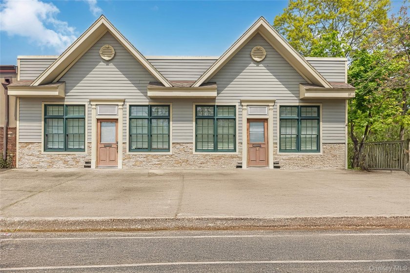 --Stop leasing when you can OWN your office suite! Approximately - photo 2