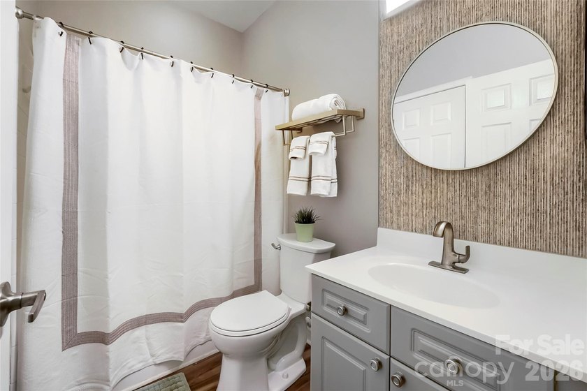 Penthouse Condo with Elevator Access in Davidson! Experience - photo 14