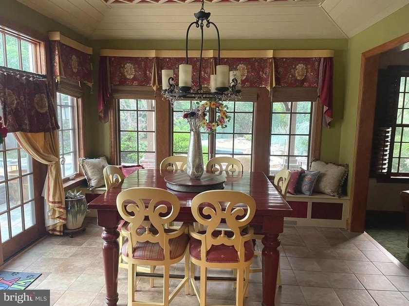 Nestled in the highly sought-after community of Brick House Farm - photo 14