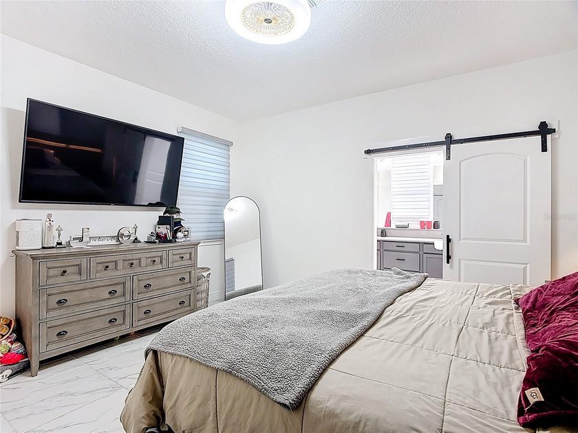 Under contract-accepting backup offers. Short Sale. SHORT - photo 18