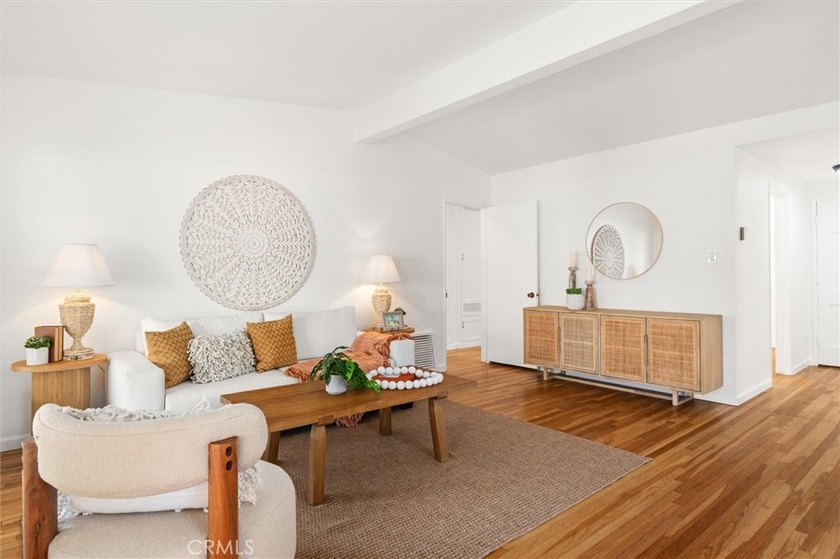 Prestigious west Torrance location! This home is tucked away on - photo 6
