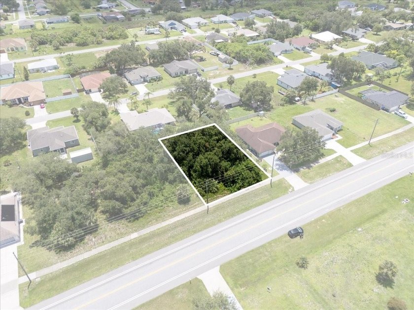 Prime location - just 10 minutes from Wellen Park Downtown and - photo 2