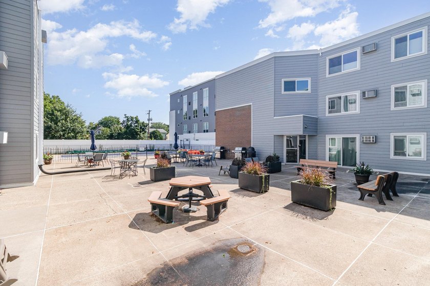 Fantastic location with great amenities! Situated in - photo 23