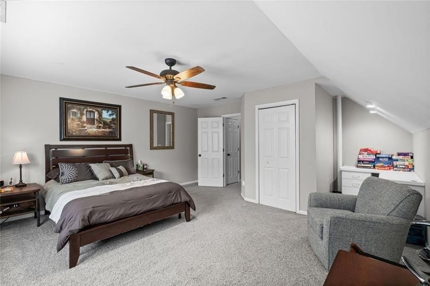 Welcome home to this stunning, move-in-ready 4-bedroom beauty - photo 28