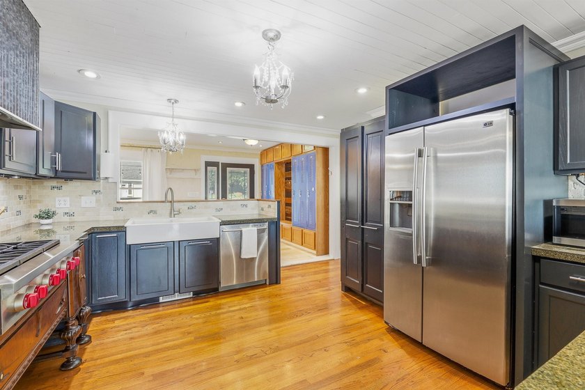 Rare opportunity to own an updated lakefront property on TWO - photo 15
