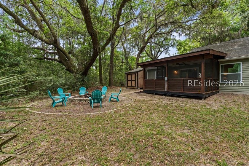 Tucked away on a private wooded setting boasting a prime lot - photo 30