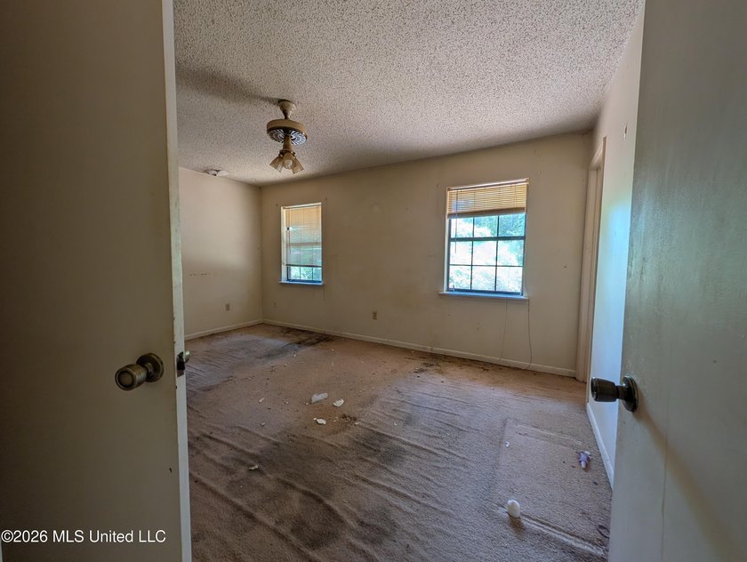 FIXER - UPPER - You Name It - It Needs it. This one will make a - photo 12